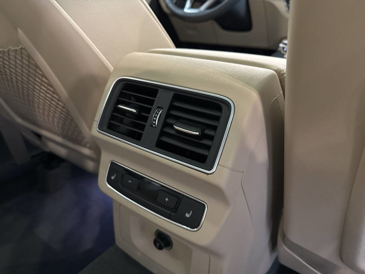Used 2018 Audi Q5 2.0T Premium Plus w/ Premium Plus Package image 33