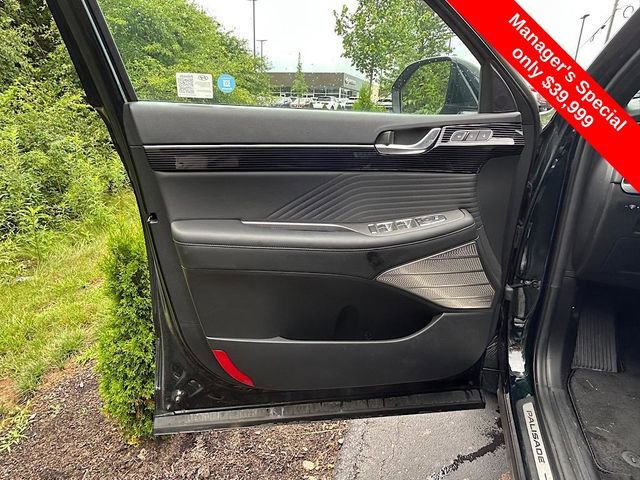 Used 2024 Hyundai Palisade Calligraphy image 16