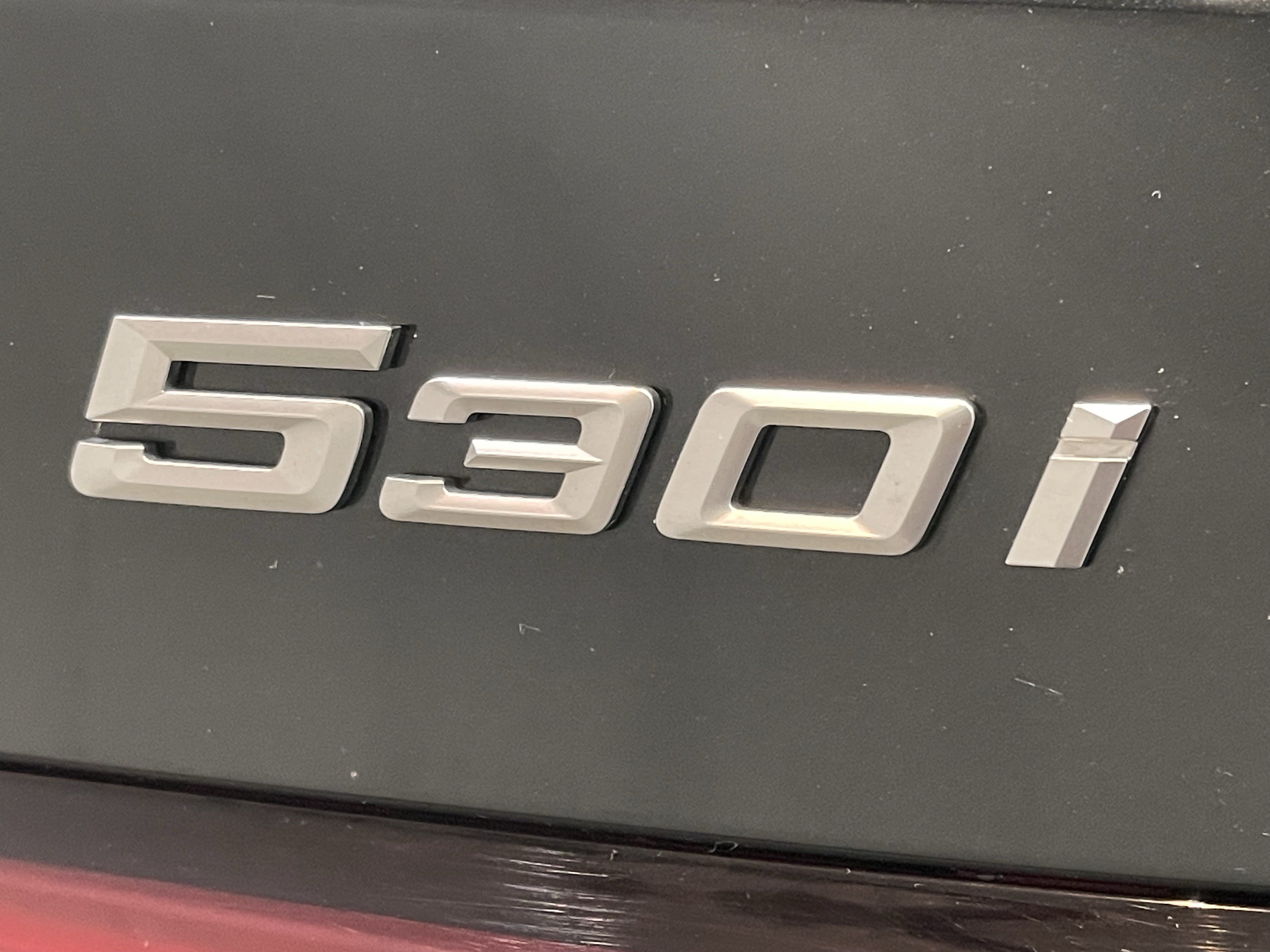 Used 2026 BMW 530i xDrive w/ M Sport Package AWD/4WD image 24