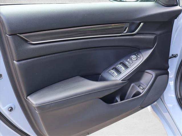 Used 2022 Honda Accord Sport image 12