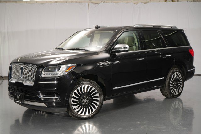 Used 2019 Lincoln Navigator Black Label AWD/4WD image 1