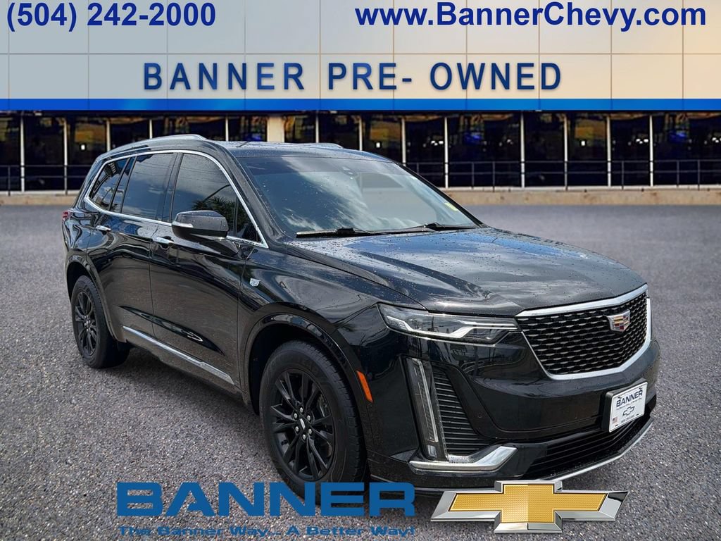Used 2022 Cadillac XT6 Luxury FWD image 2