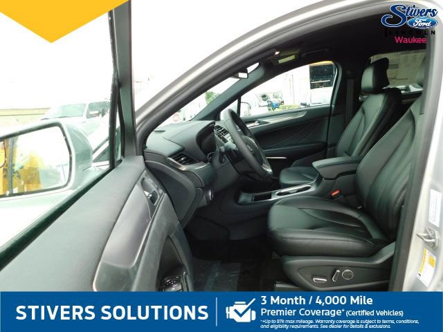 Used 2019 Lincoln MKC Premiere image 9
