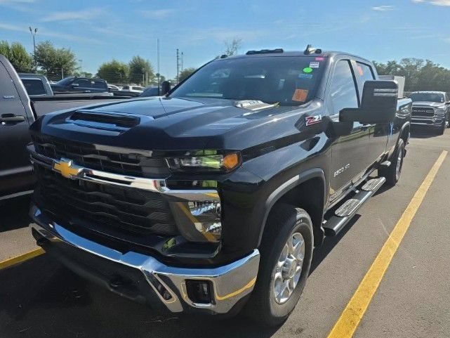 Used 2024 Chevrolet Silverado 3500 LT w/ Convenience Package
