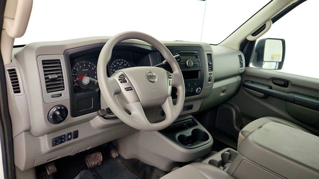 Used 2013 Nissan NV 2500 SV w/ Side Curtain Airbag Pkg image 12
