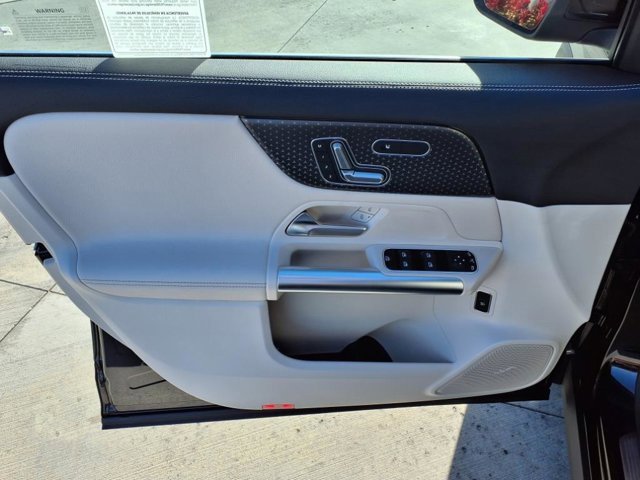 New 2026 Mercedes-Benz GLA 250 image 12