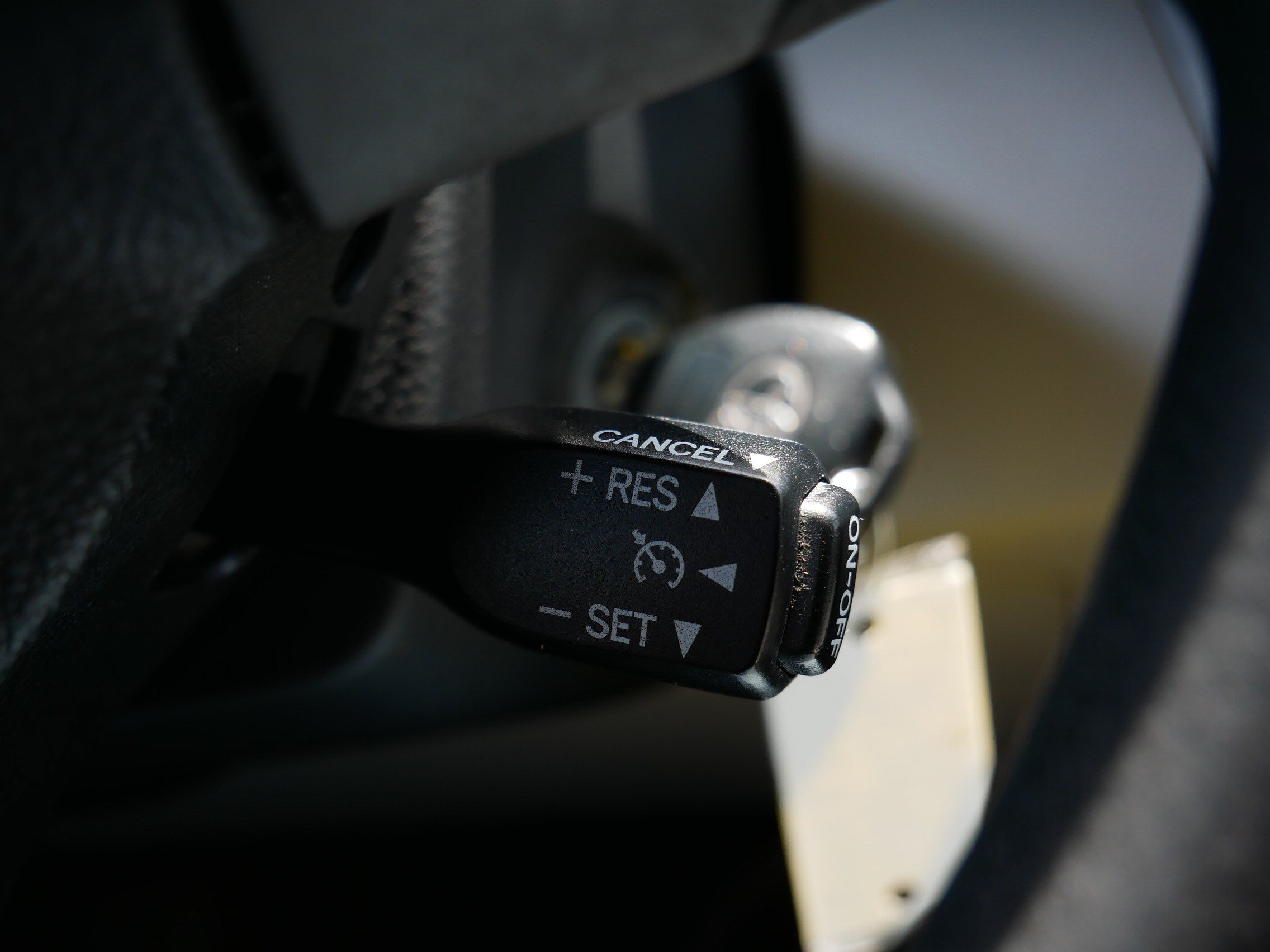 Used 2011 Toyota RAV4 2WD w/ Base L4 Extra Value Pkg image 28