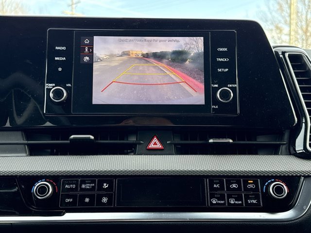 Used 2023 Kia Sportage LX image 20