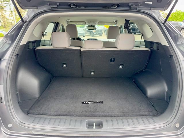 Used 2020 Hyundai Tucson Value w/ Cargo Package FWD image 6