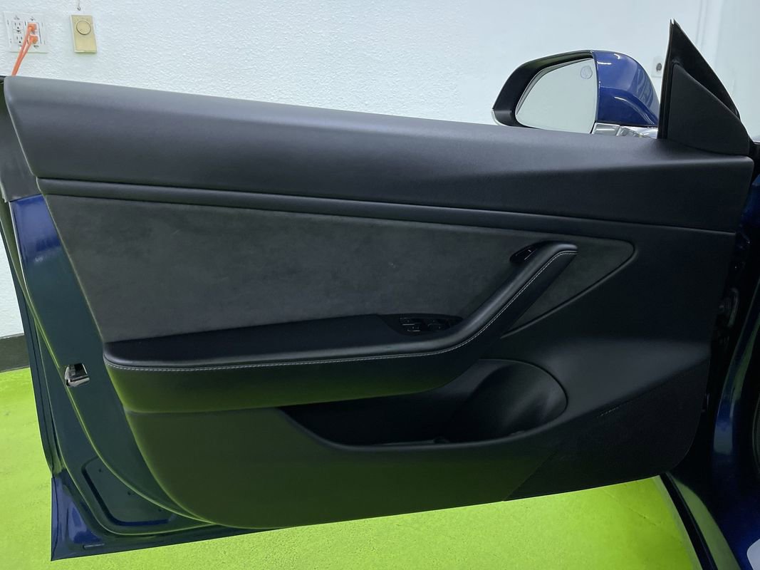 Used 2018 Tesla Model 3 Long Range image 13