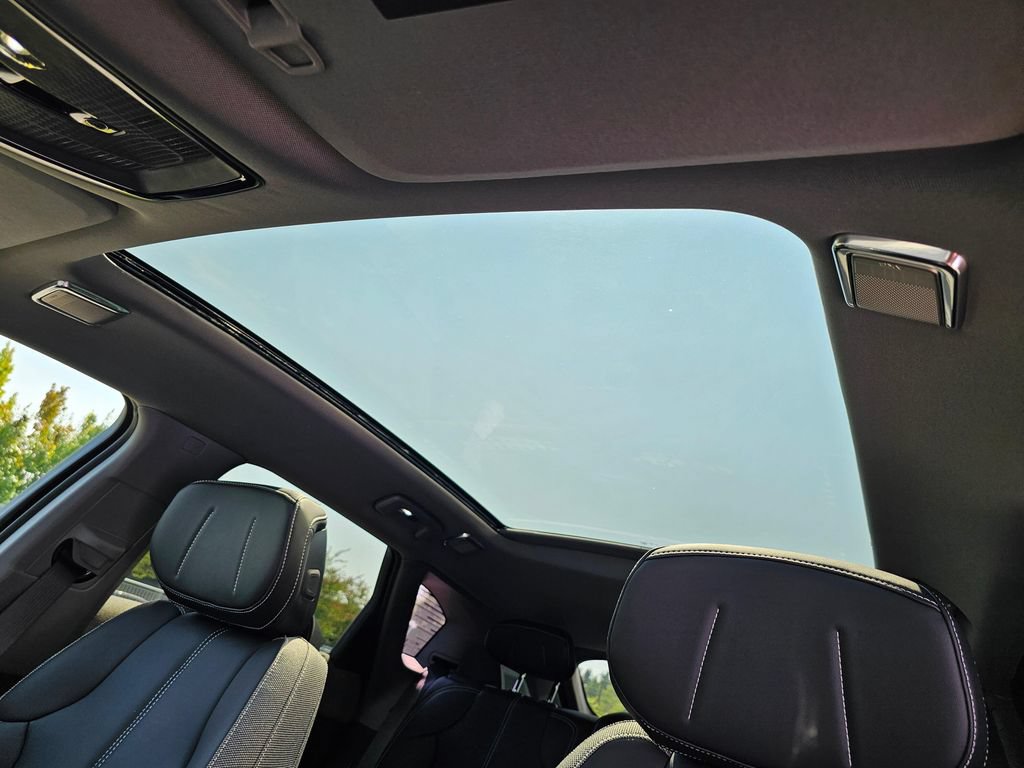 New 2026 Cadillac Optiq Sport 1 AWD/4WD image 21