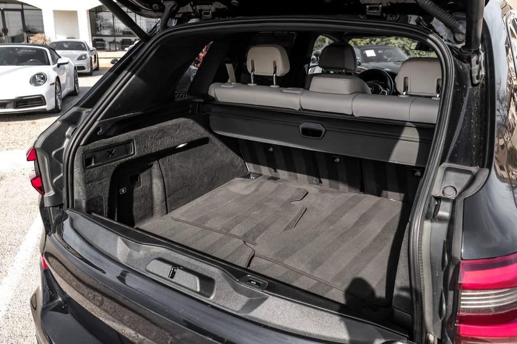 Used 2022 BMW X5 M50i w/ Executive Package image 63