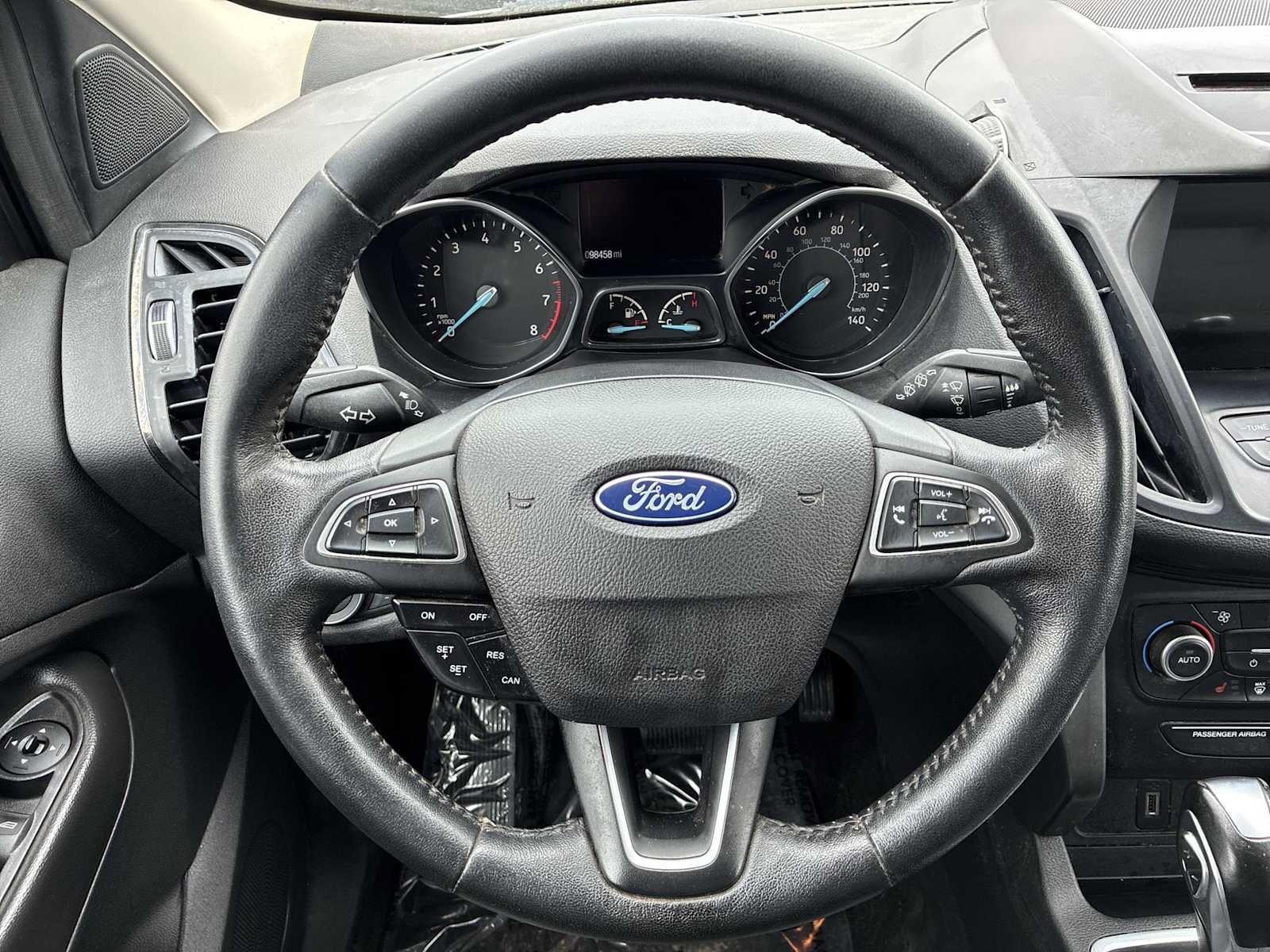 Used 2018 Ford Escape SEL AWD/4WD image 11