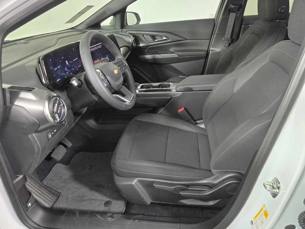 New 2026 Chevrolet Equinox EV LT FWD image 22