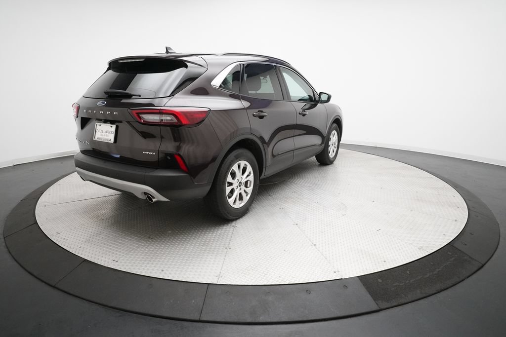 Used 2023 Ford Escape Active w/ Tech Pack #1 AWD/4WD image 35
