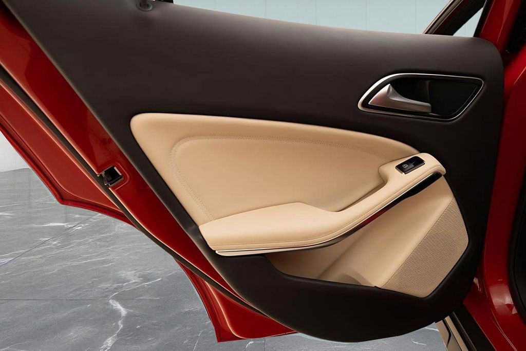 Used 2018 Mercedes-Benz GLA 45 AMG 4MATIC image 27