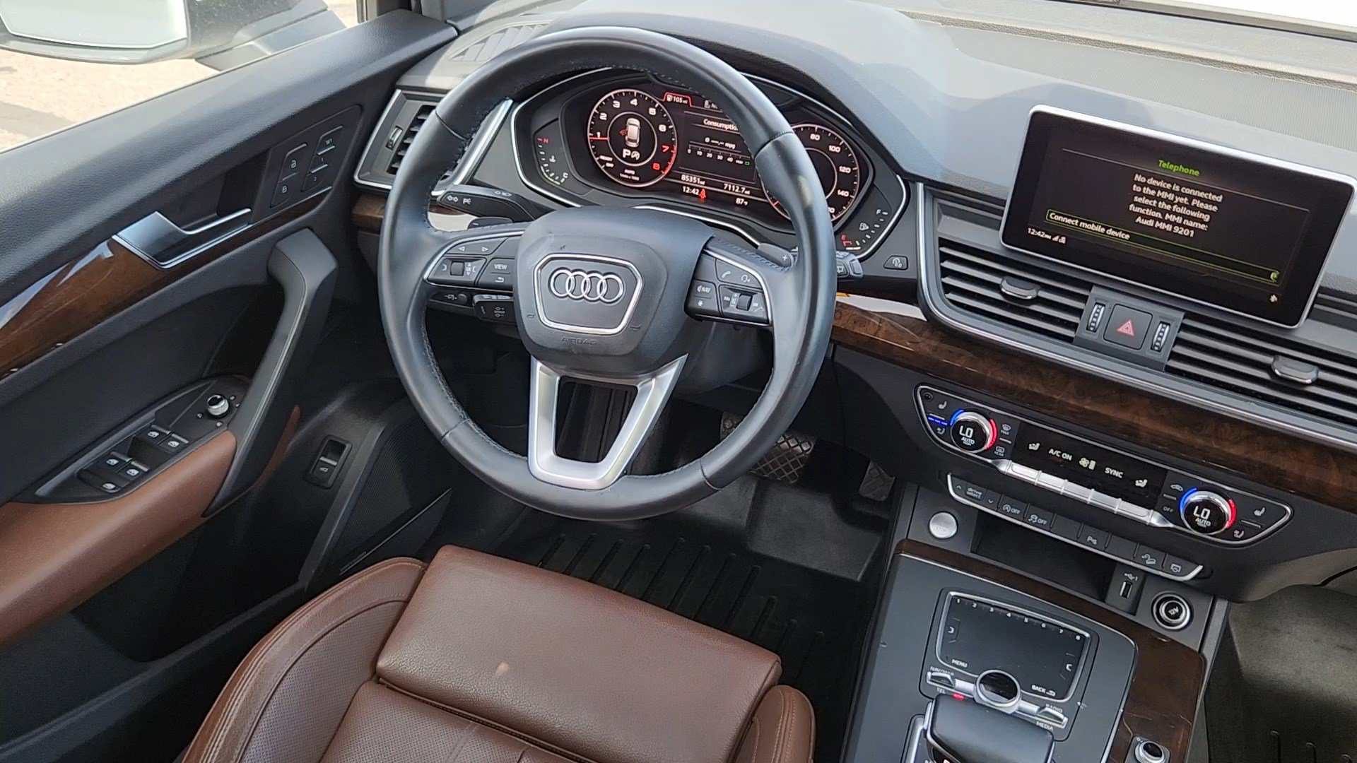 Used 2018 Audi Q5 2.0T Premium Plus w/ Premium Plus Package AWD/4WD image 5