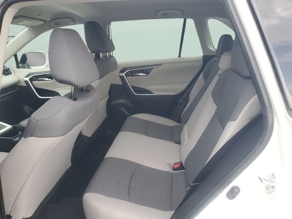 Certified 2024 Toyota RAV4 XLE FWD image 10