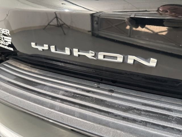 Used 2021 GMC Yukon SLT w/ SLT Luxury Plus Package image 11