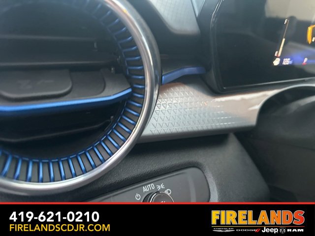 Used 2025 Chevrolet Trax LT image 17