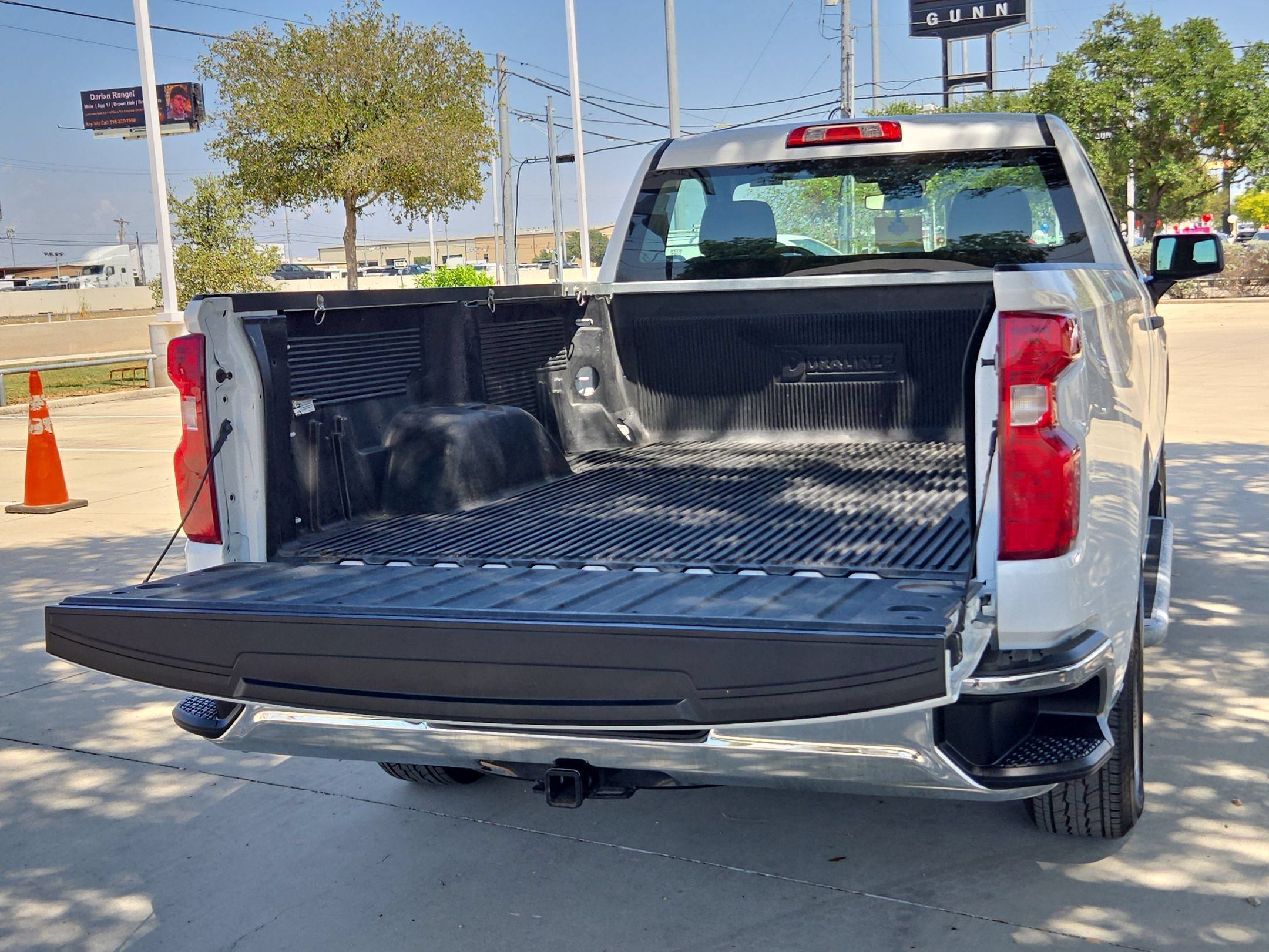 Used 2025 Chevrolet Silverado 1500 W/T RWD image 19