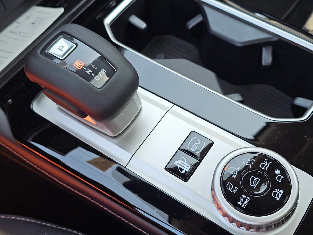 New 2026 Mitsubishi Outlander SE AWD/4WD image 24