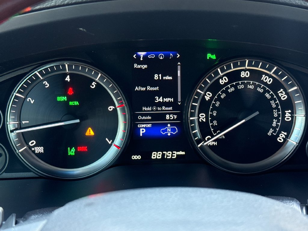Used 2021 Lexus LX 570 4WD w/ Luxury Package image 27