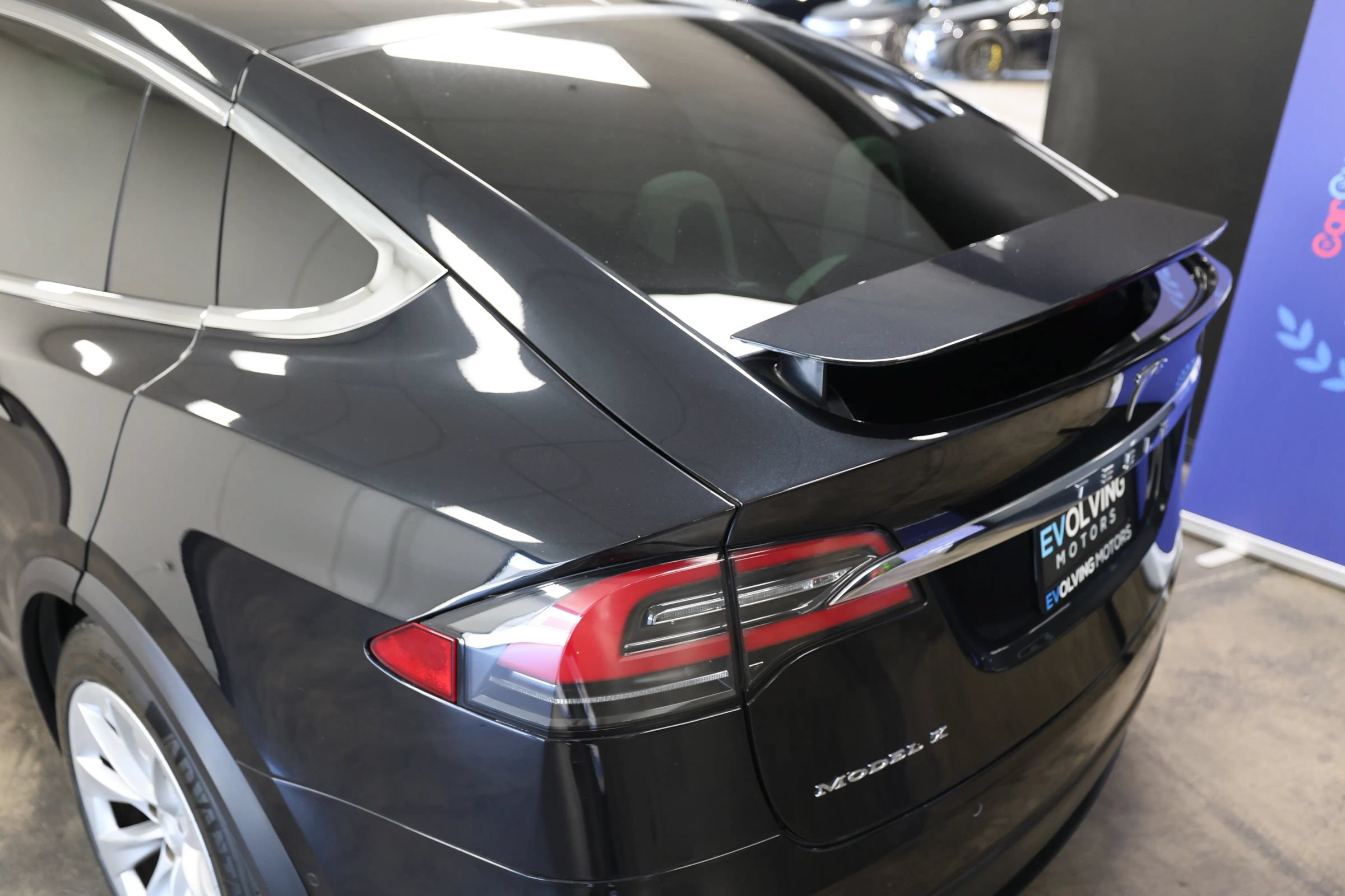 Used 2017 Tesla Model X 90D AWD/4WD image 18