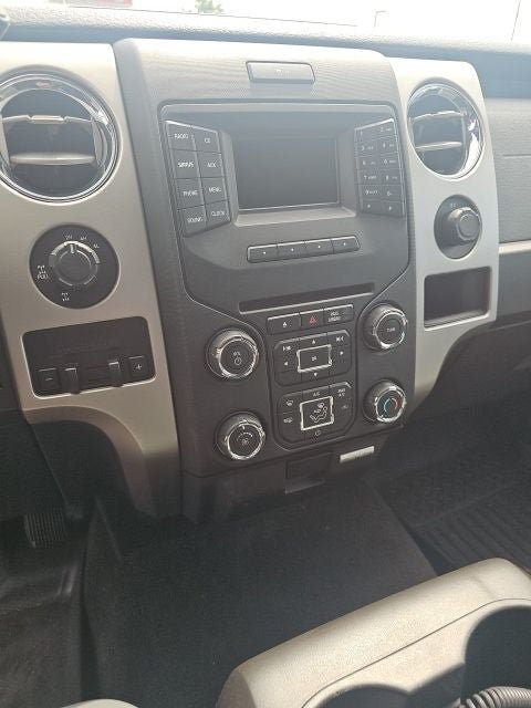Used 2014 Ford F150 XLT w/ Equipment Group 302A Luxury AWD/4WD image 10