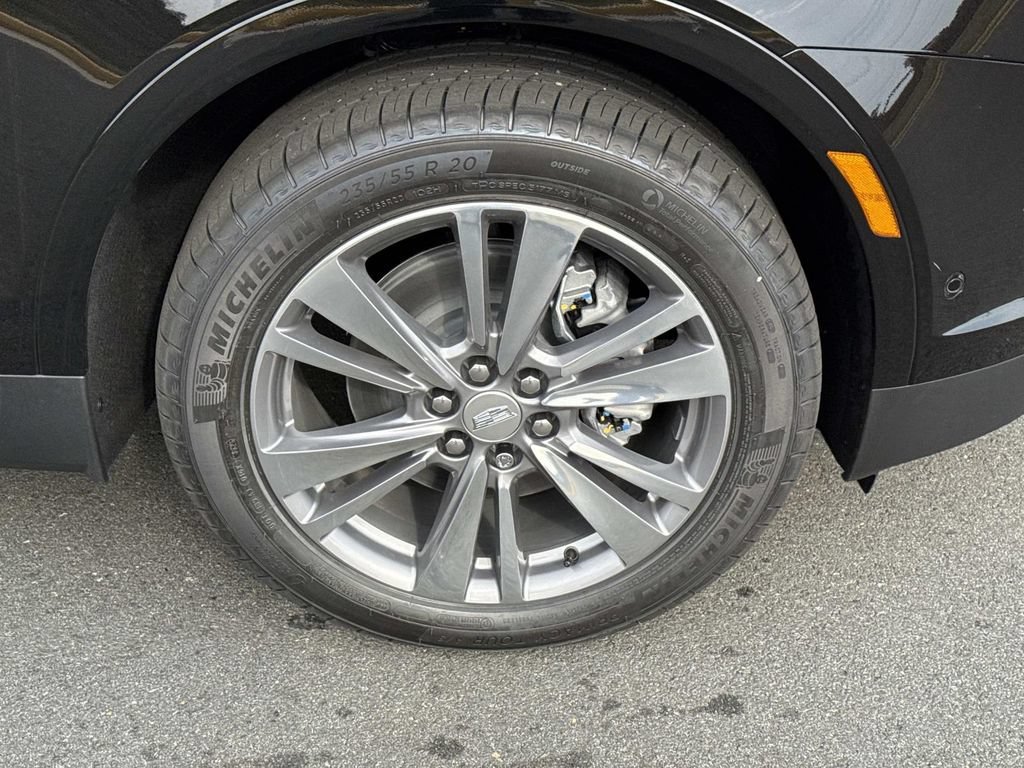 New 2026 Cadillac XT5 Premium Luxury w/ Driver Assist Package FWD image 7