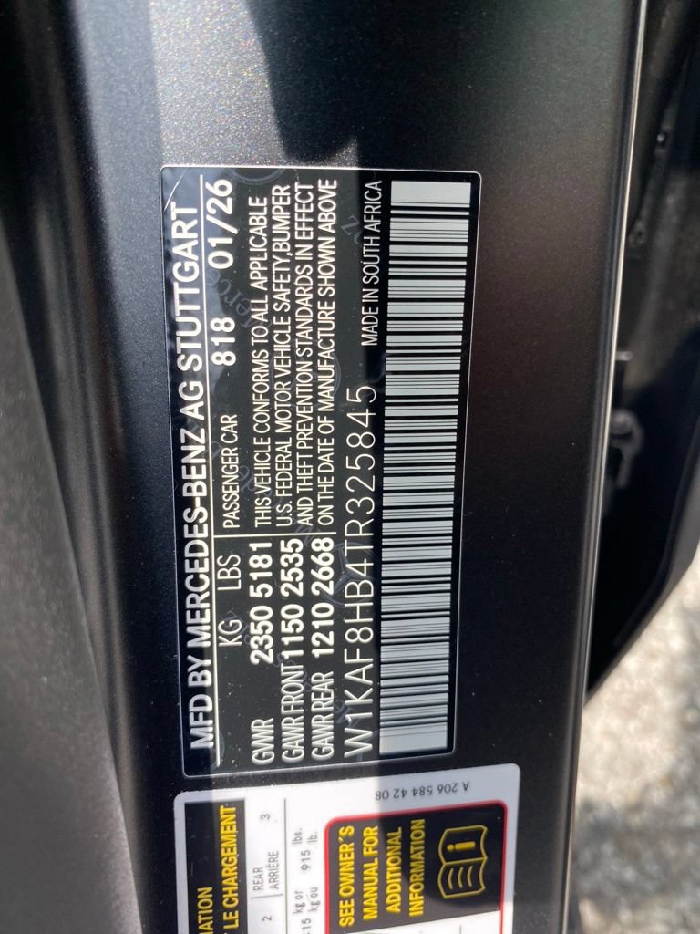 Used 2026 Mercedes-Benz C 43 AMG 4MATIC Sedan image 4