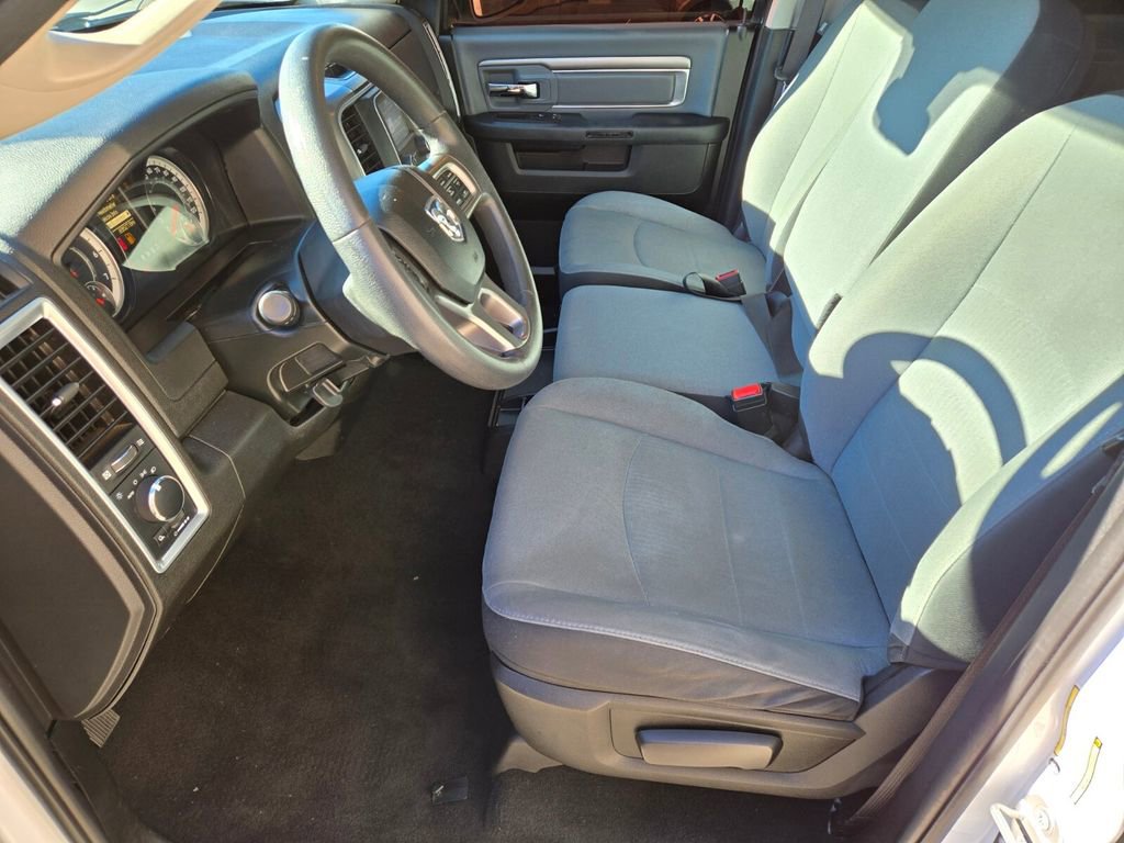 Used 2021 RAM 1500 Classic SLT image 13