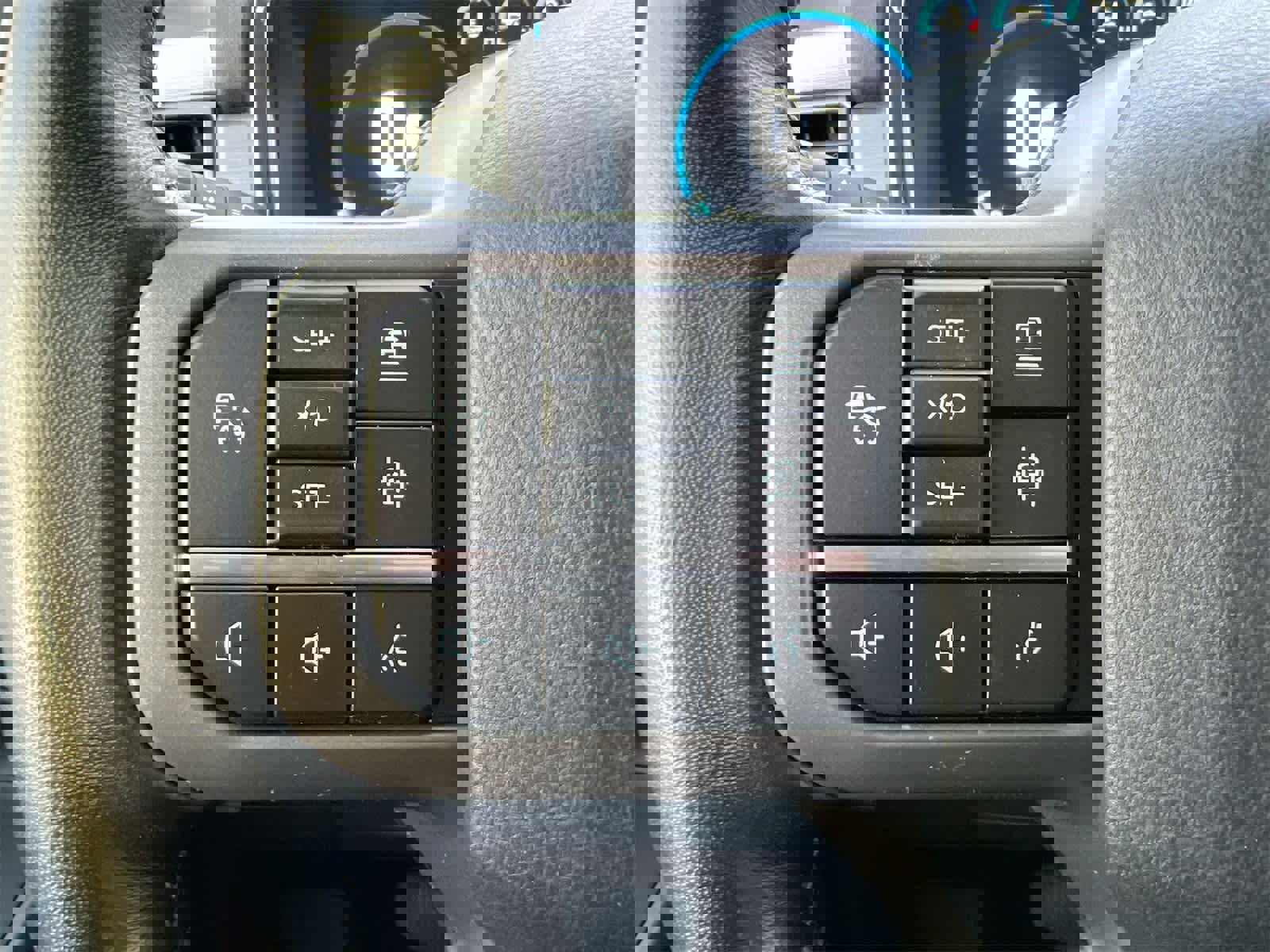 Used 2021 Ford F150 Lariat w/ Trailer Tow Package image 23