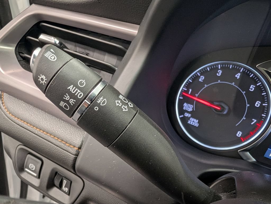 Used 2023 GMC Acadia AT4 AWD/4WD image 23