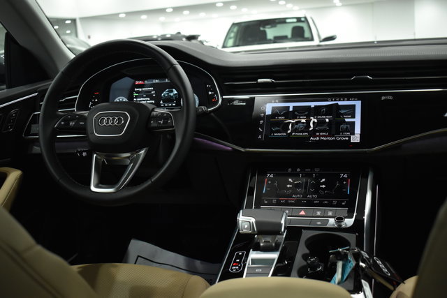 Used 2025 Audi Q8 Premium Plus w/ Premium Plus Package image 19