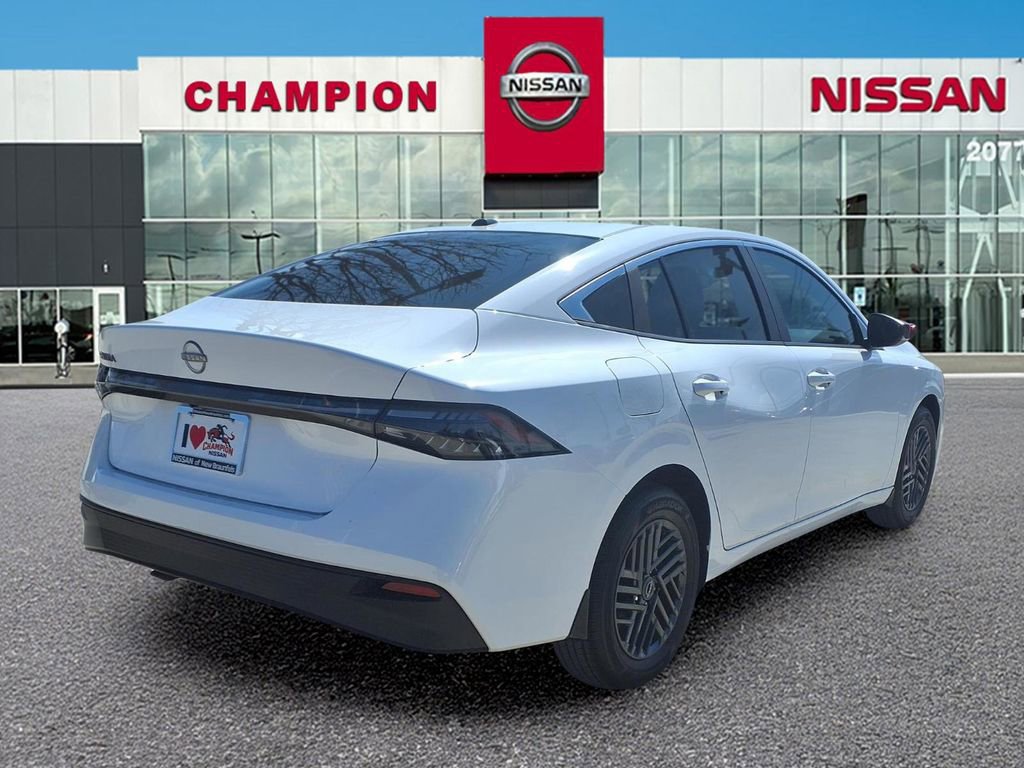 New 2026 Nissan Sentra SV w/ SV Convenience Package FWD image 6