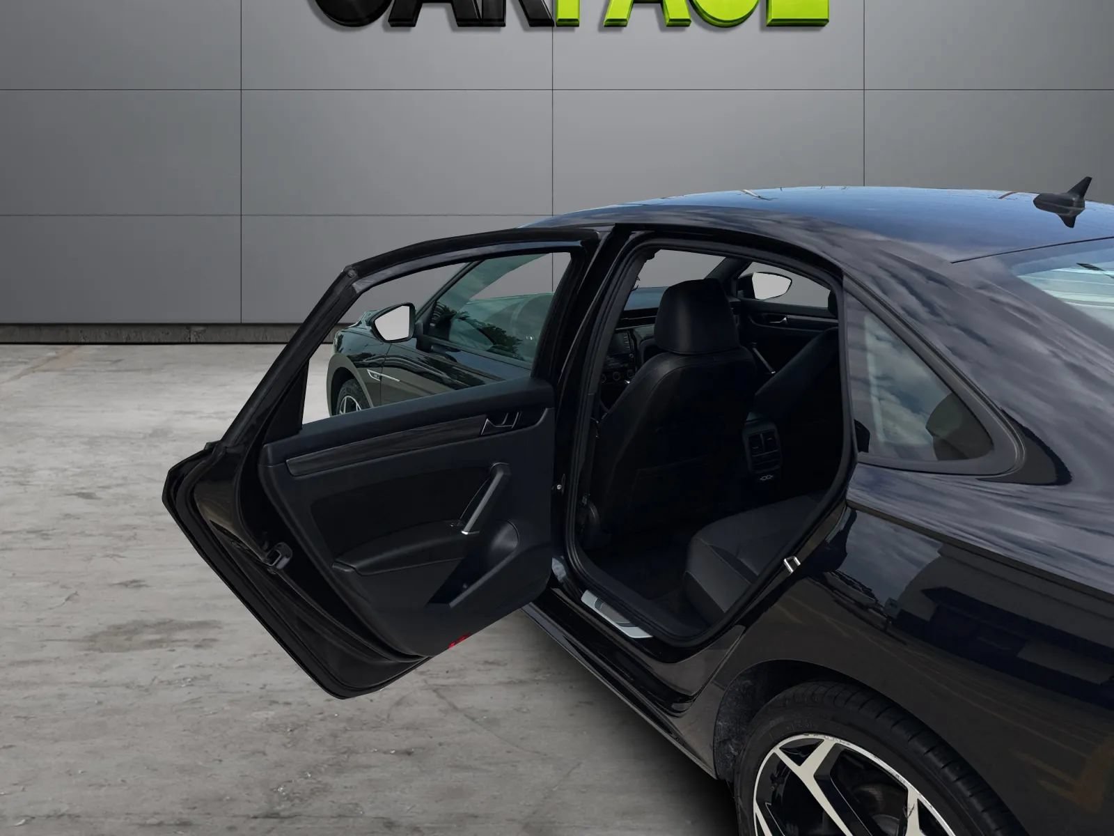 Used 2022 Volkswagen Passat 2.0T R-Line FWD image 17