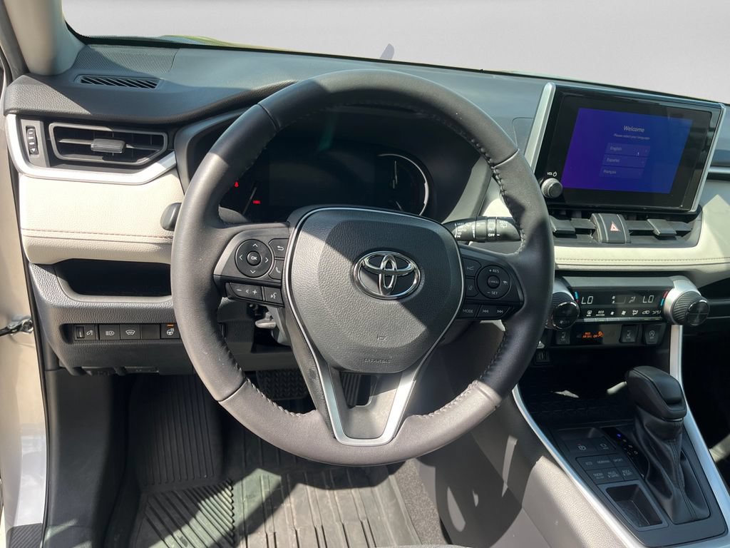 Used 2023 Toyota RAV4 XLE w/ Convenience Package AWD/4WD image 20