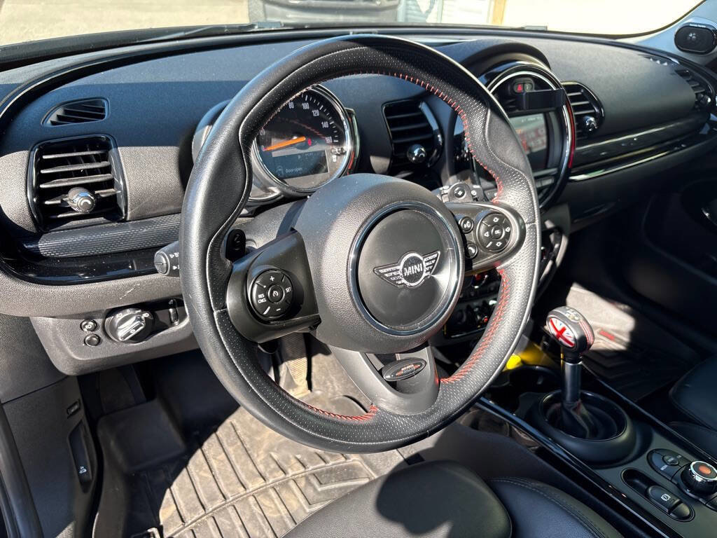 Used 2019 MINI Cooper Clubman S w/ Premium Package image 10