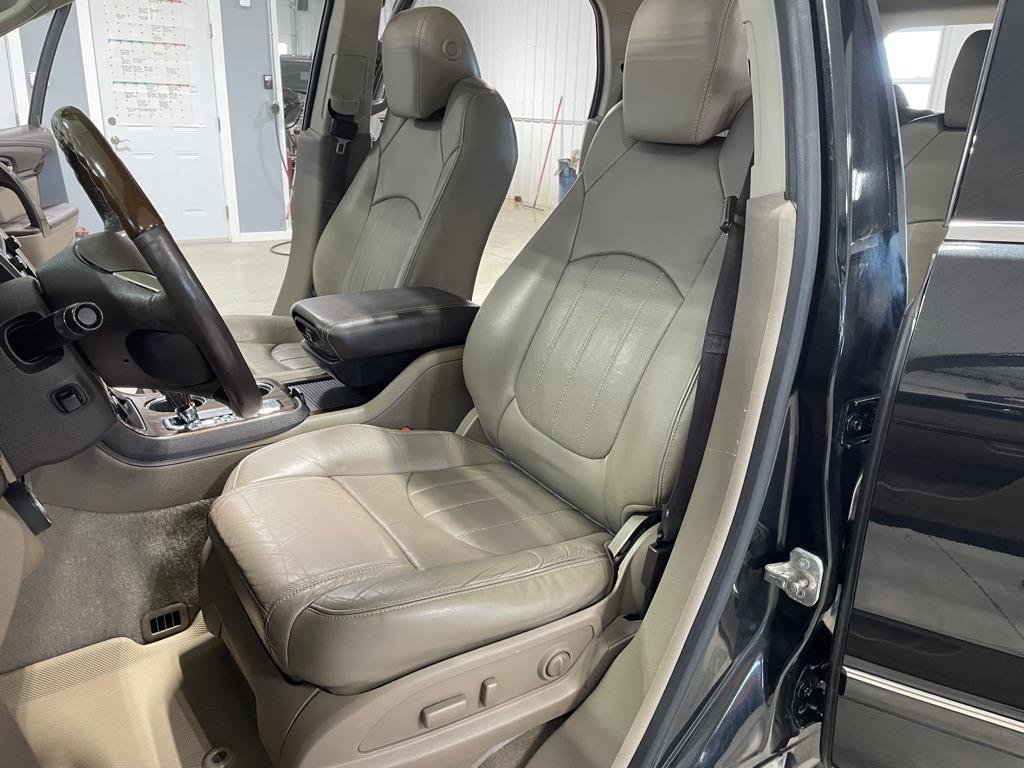 Used 2015 GMC Acadia Denali image 10