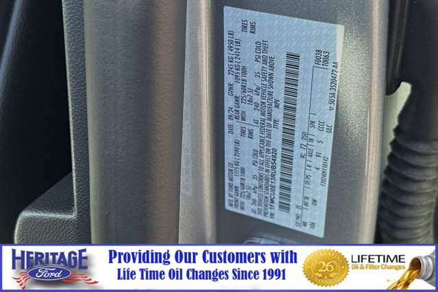 New 2024 Ford Escape SE w/ PHEV Premium Package FWD image 24
