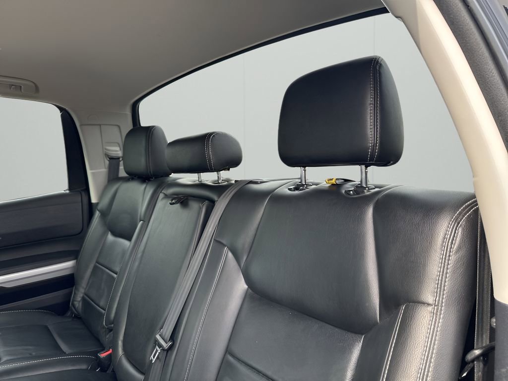 Used 2018 Toyota Tundra SR5 w/ SR5 Upgrade Package image 18