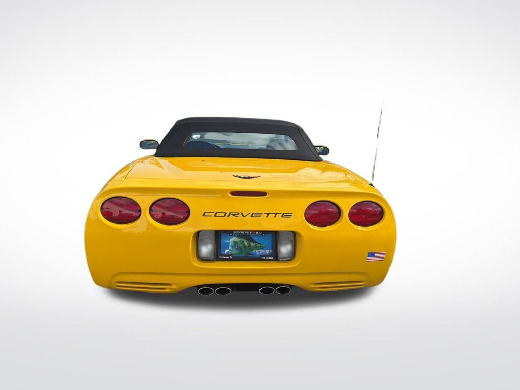 Used 2002 Chevrolet Corvette Convertible w/ Preferred Equipment Group2 image 7