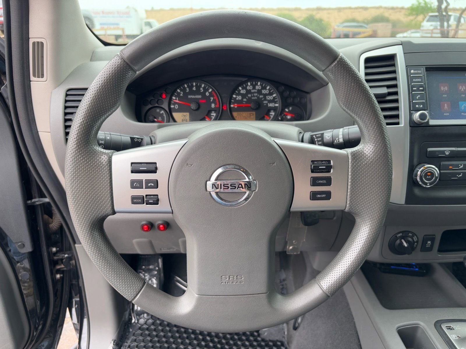 Used 2019 Nissan Frontier SV image 18