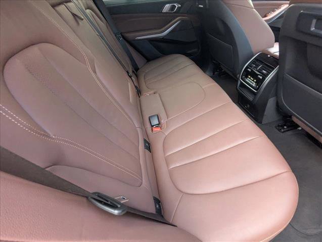 Used 2021 BMW X5 xDrive40i w/ Premium Package AWD/4WD image 18