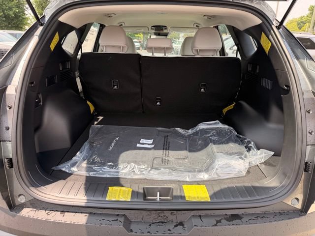 New 2026 Hyundai Tucson Blue SE FWD image 8
