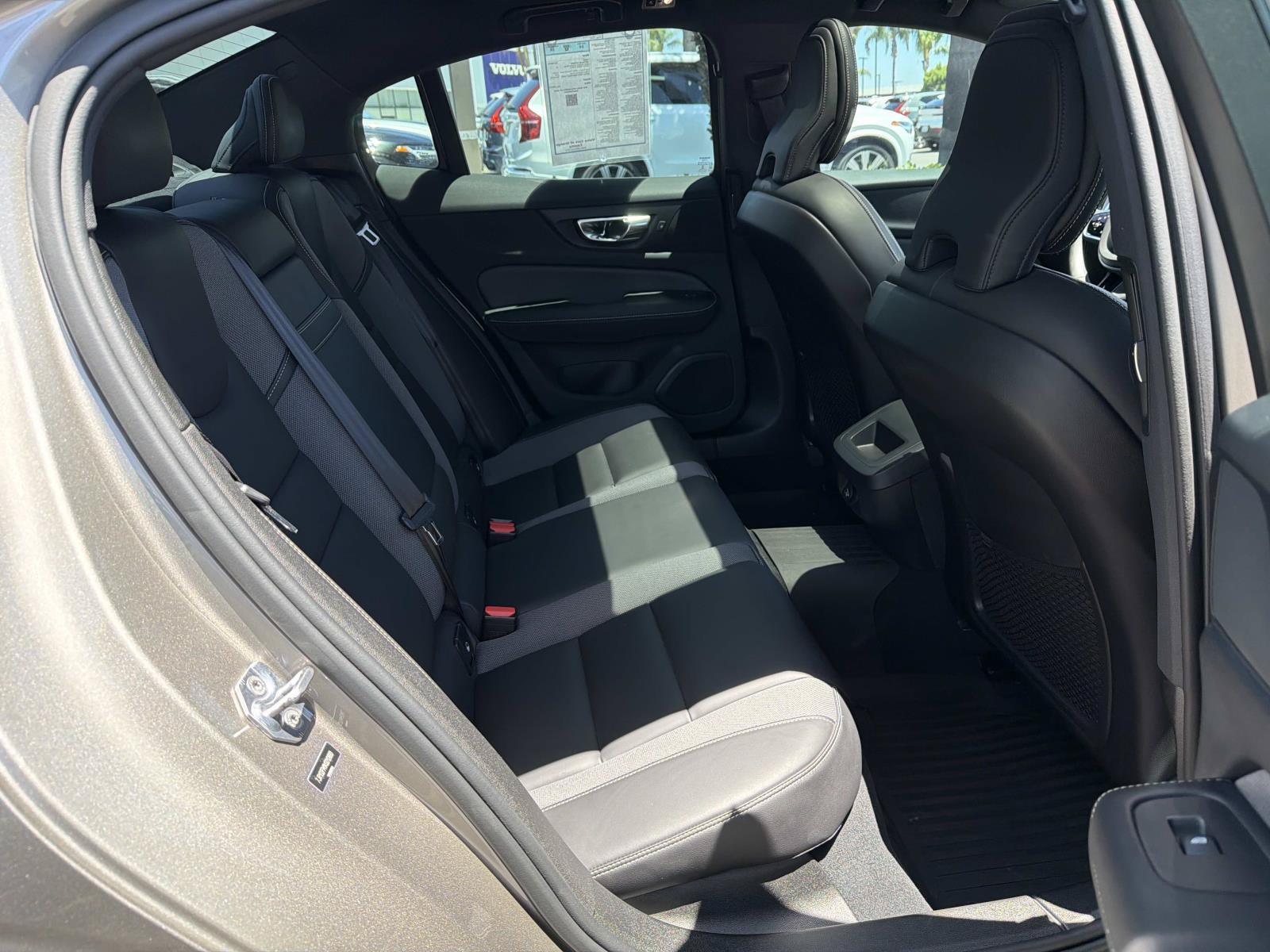 Used 2019 Volvo S60 T5 R-Design FWD image 25