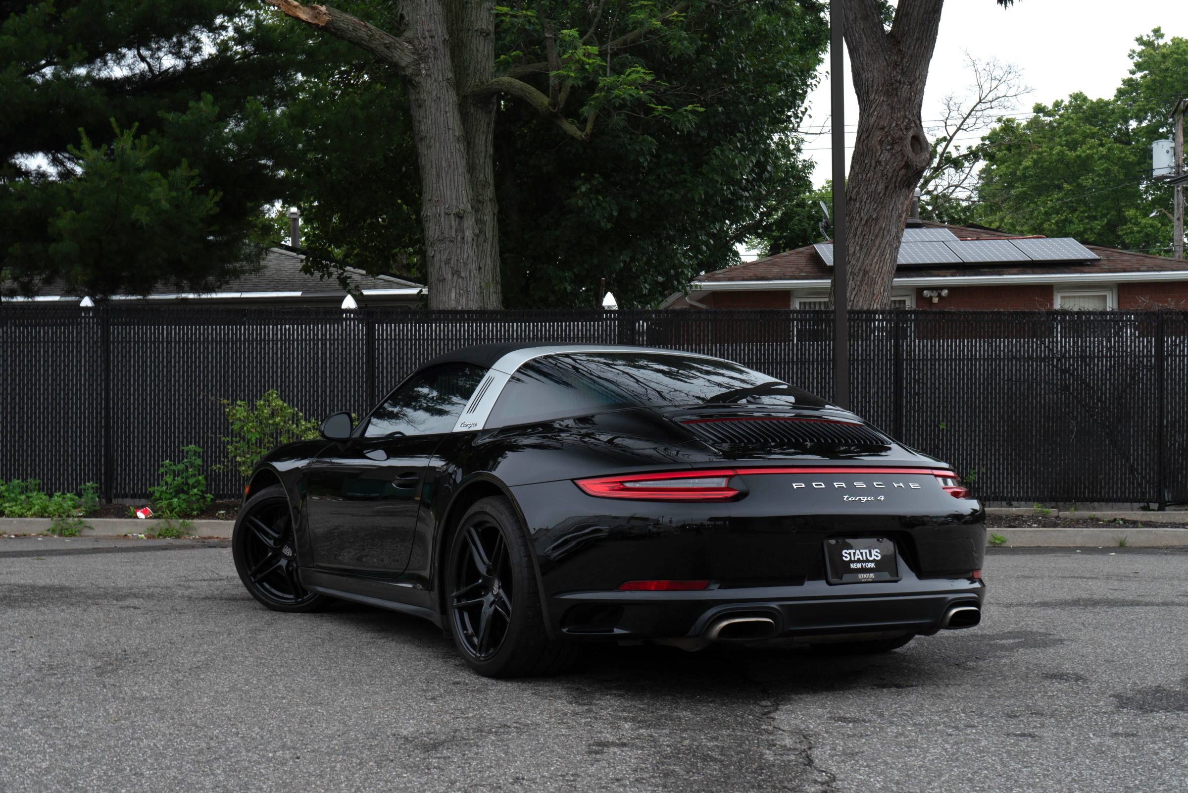Used 2018 Porsche 911 Targa 4 image 36