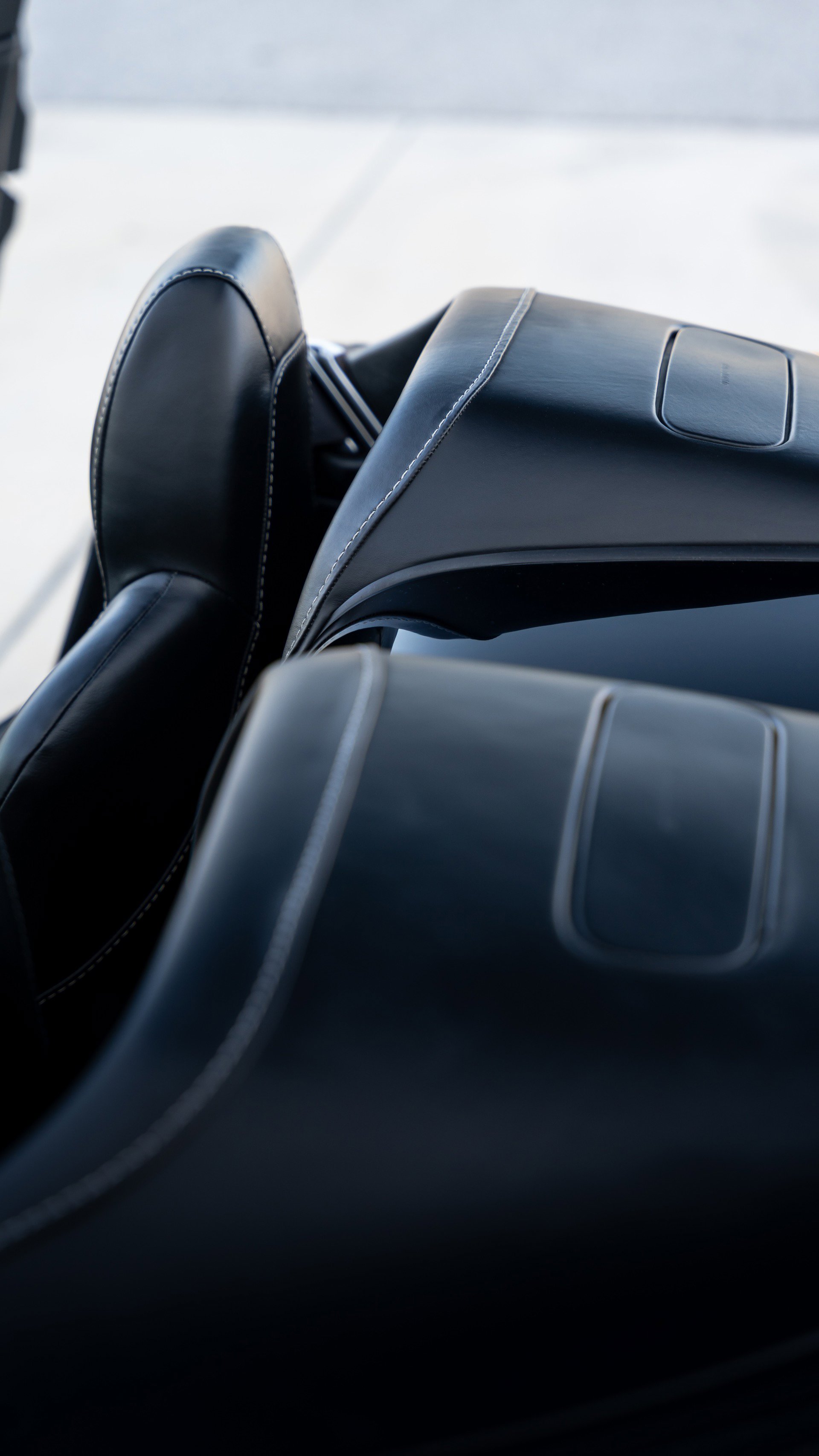 Used 2015 Aston Martin V8 Vantage GT image 33