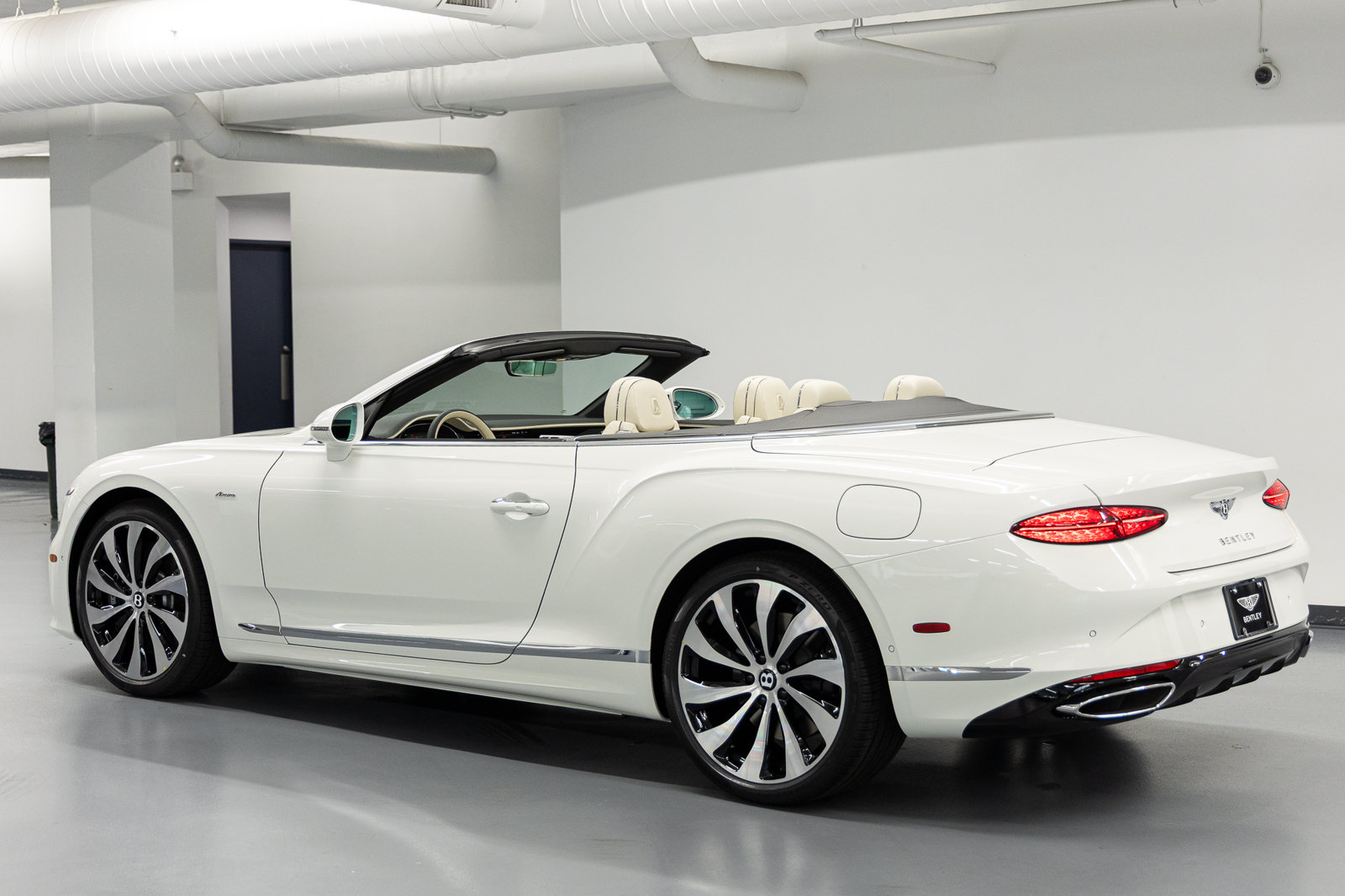 New 2026 Bentley Continental GT Azure AWD/4WD image 3